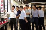 新疆巴音郭楞蒙古自治州领导莅临银隆新能源考察