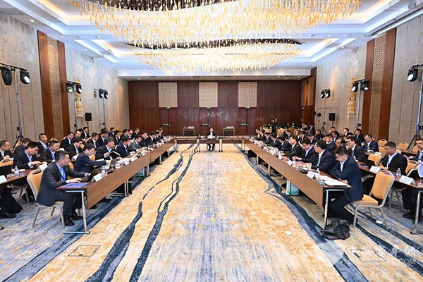 山东重工集团 一带一路 中亚五国 市场战略 研讨会