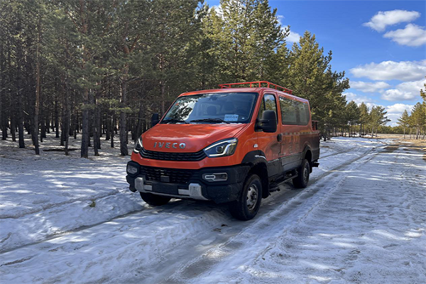 特种作业为何偏爱欧霸·雷霆？越野四驱是关键!