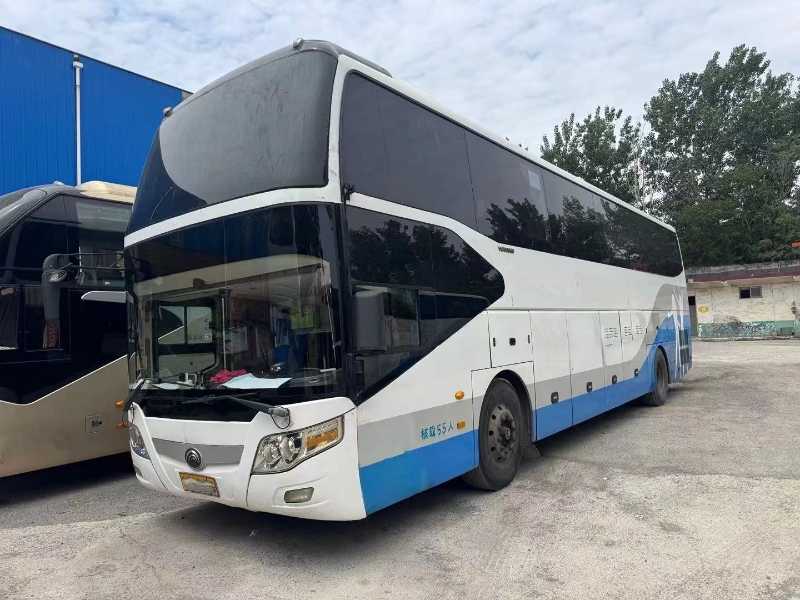 2015年上牌55座一层半国四天然气LNG锅炉暖气宇通6127营运车