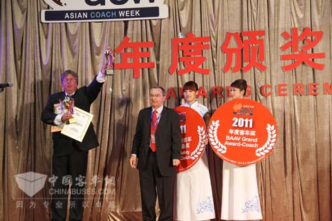 百路佳斩获2011上海客车展三项大奖