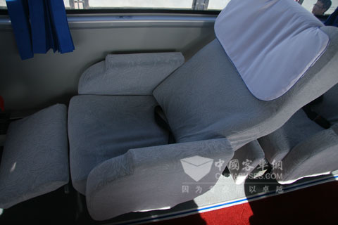 代卧客车的舒适座位