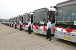 129辆新公交驶上宁波街头