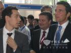 荷兰王子参观宇通世界电动大会展台 荷兰王子参观宇通世界电动大会展台
