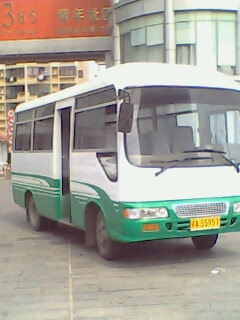 出售19座牡丹牌中巴车.