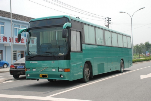 VOLVO B10 大巴车出售！共4辆