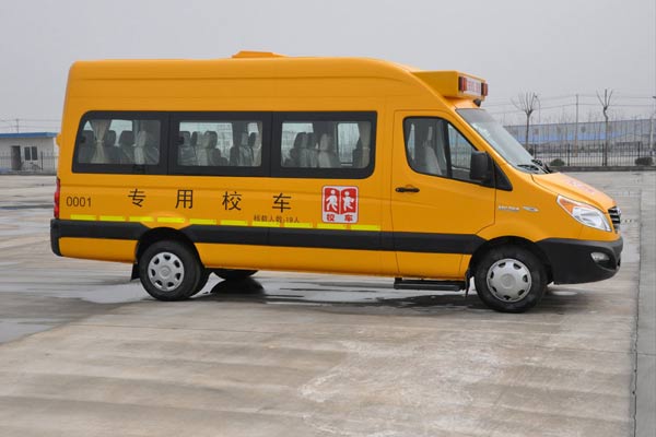 江淮星锐校车（柴油16-22座）