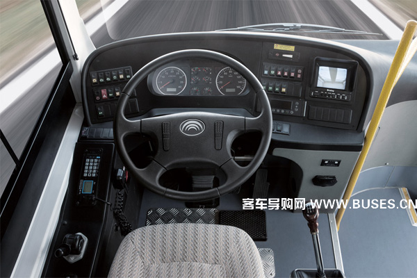 宇通ZK6825HNG2公交车（天然气国五14-22座）