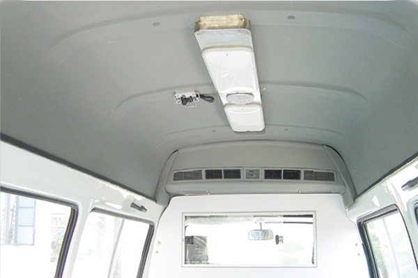 金旅XML5035XJH65救护车（汽油国五5-7座）
