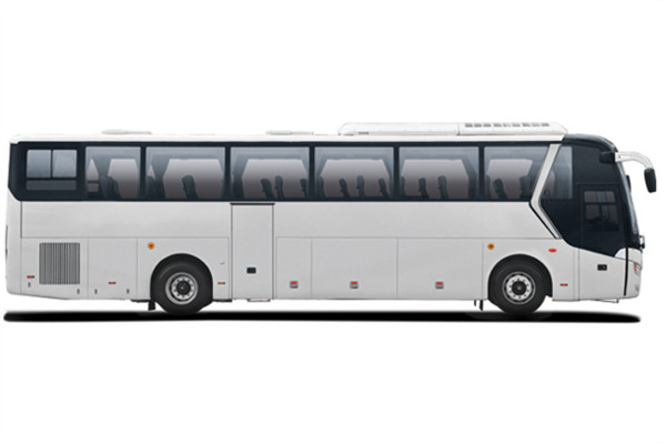 金旅XML6112J35Y客车（柴油国五24-50座）