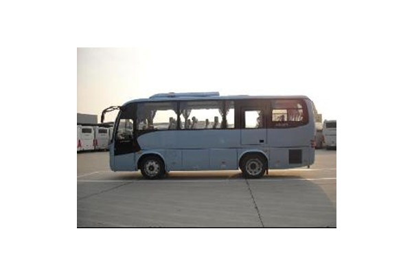 海格KLQ6796KQC51客车（天然气国五24-35座）