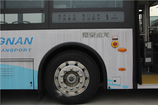 南京金龙NJL6129BEV9公交车（纯电动24-36座）