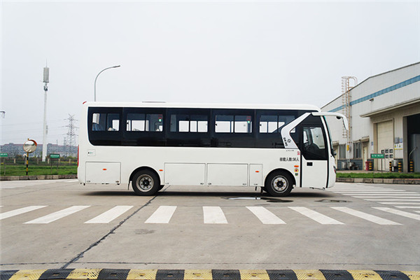 东风旅行车EQ6811LACBEV4客车（纯电动24-36座）