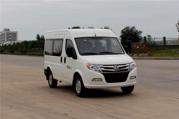 东风旅行车EQ6501WACDA多用途轻客（柴油国六5-9座）