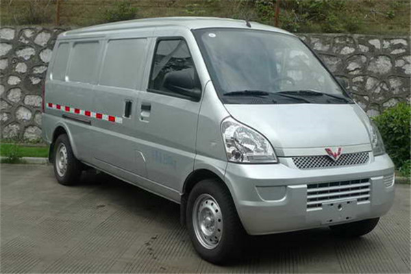 五菱GL5034XXYBEV厢式运输车（纯电动2座）
