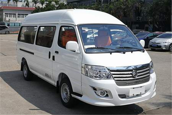 金旅XML5036XSW16商务车（汽油国六4-6座）