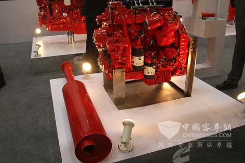 康明斯 ISF3.8升发动机